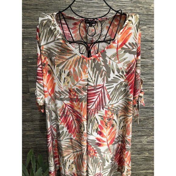 2X Plus Floral Multicolor Top Blouse Stretch - Picture 2 of 6